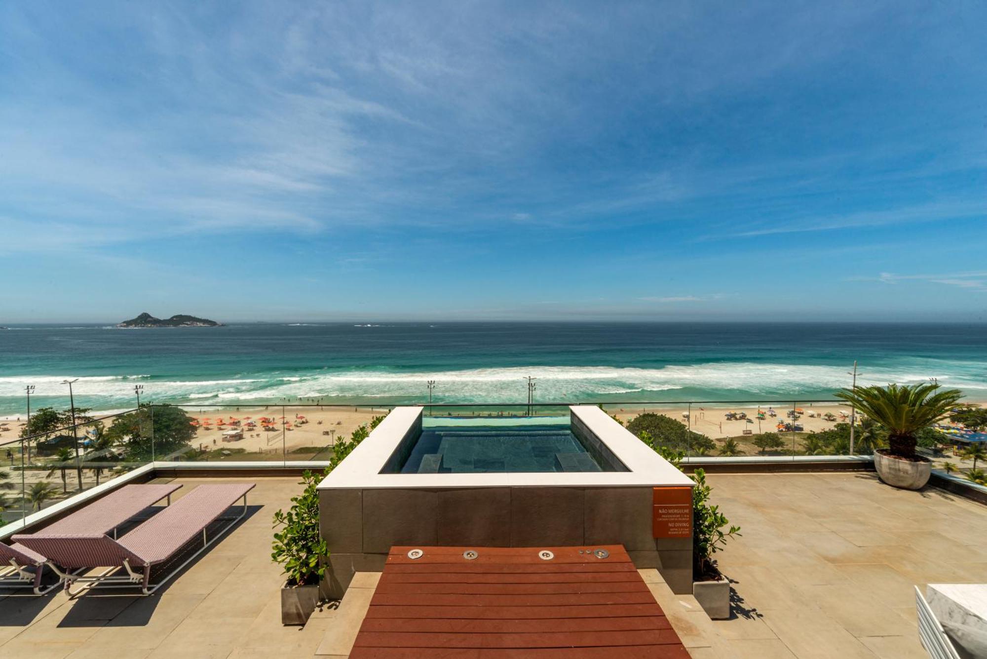 Hotel Lifestyle Laghetto Collection Rio de Janeiro Exteriér fotografie View of the beach from the hotel